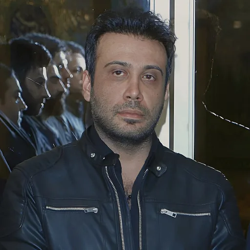 محسن چاوشی